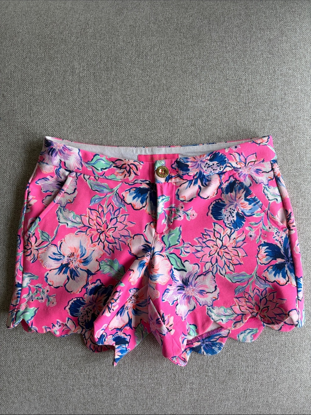 Lilly Pulitzer Hot Pink Floral Scalloped Hem Shorts